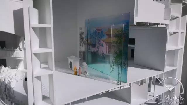 ▲戲曲中心概念模型的彩色伶人雕塑。