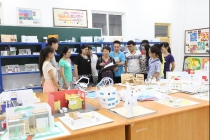 學生手工DIY建筑模型，易加工耗材成為首選