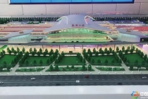 通過沙盤模型看京張高鐵線工程，預(yù)計(jì)2019年底建成通車